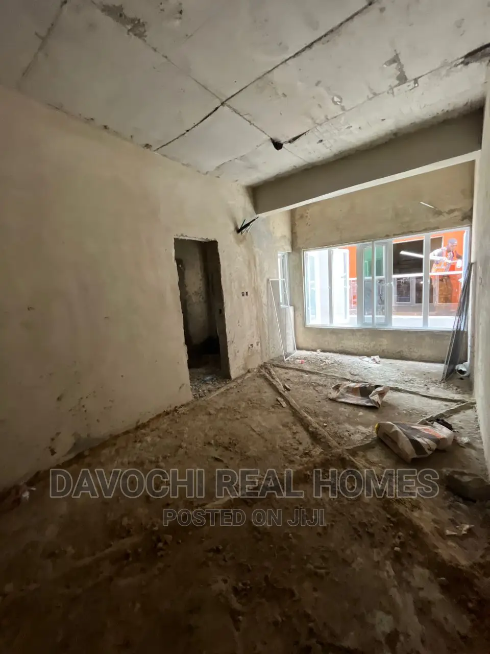 3bdrm Apartment in Lekki Phase One for sale