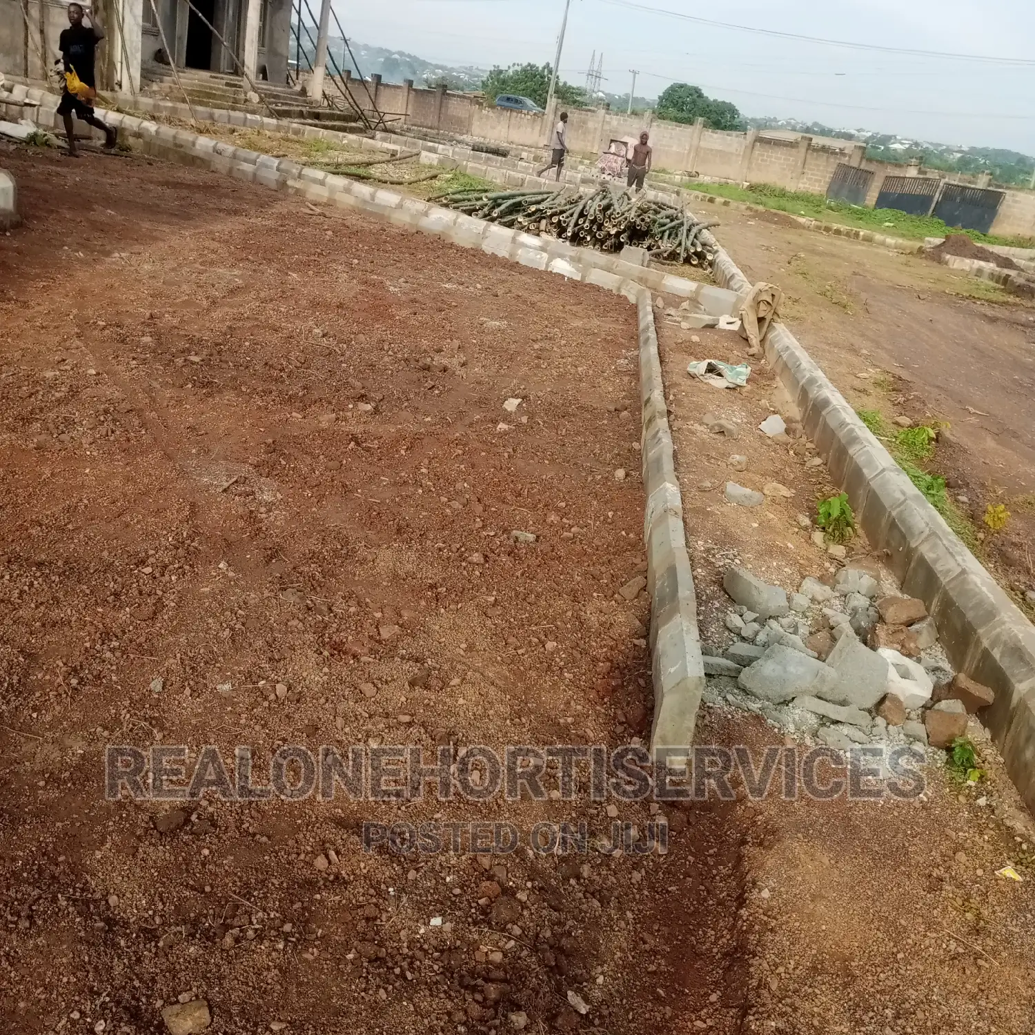 Kerbs for Driveway, Walkway and Green Space