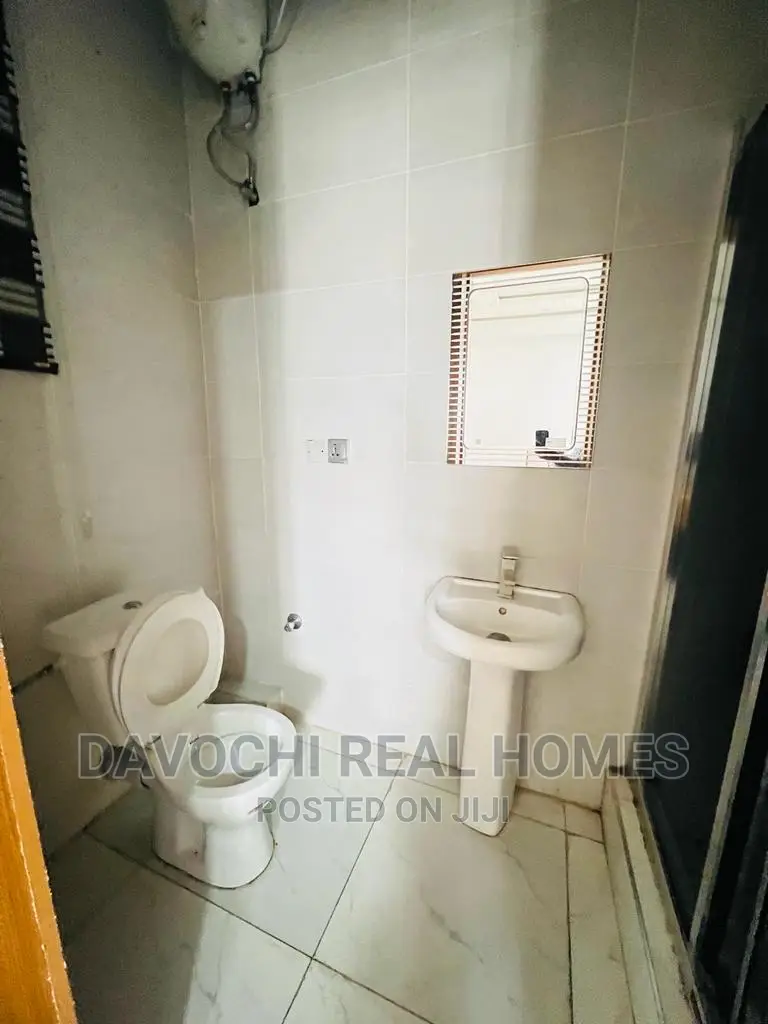 3bdrm Apartment in Ikate-Lekki for rent