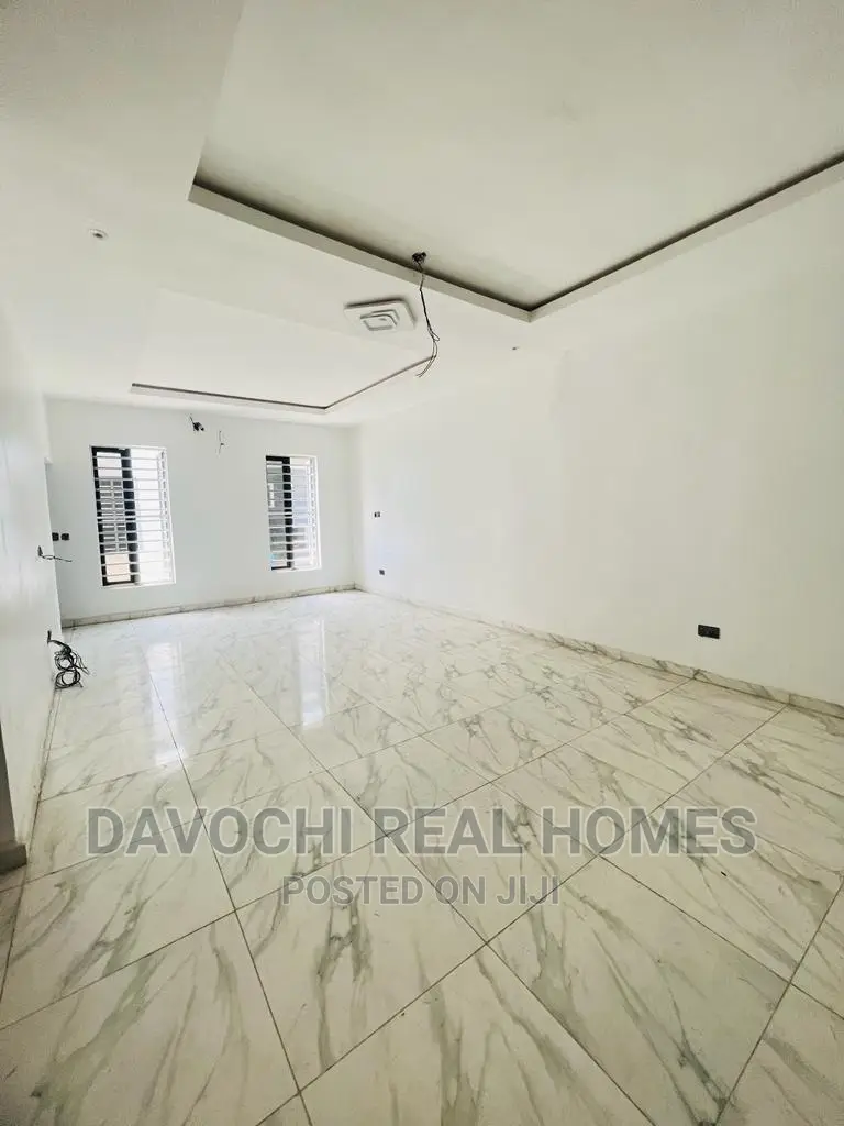 4bdrm Duplex in Orchid Road, Lekki for rent