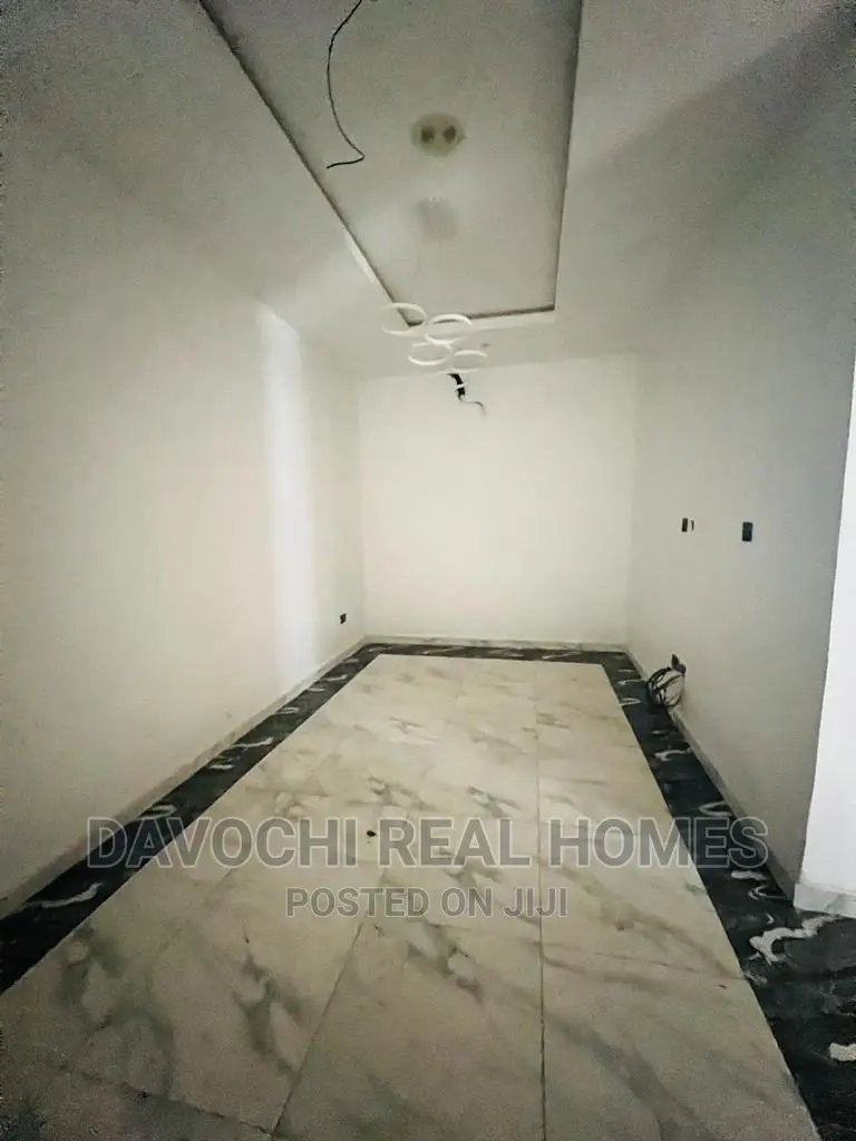 4bdrm Duplex in Orchid Road, Lekki for rent