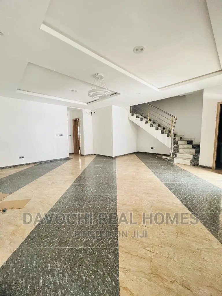 4bdrm Duplex in Orchid Road, Lekki for rent
