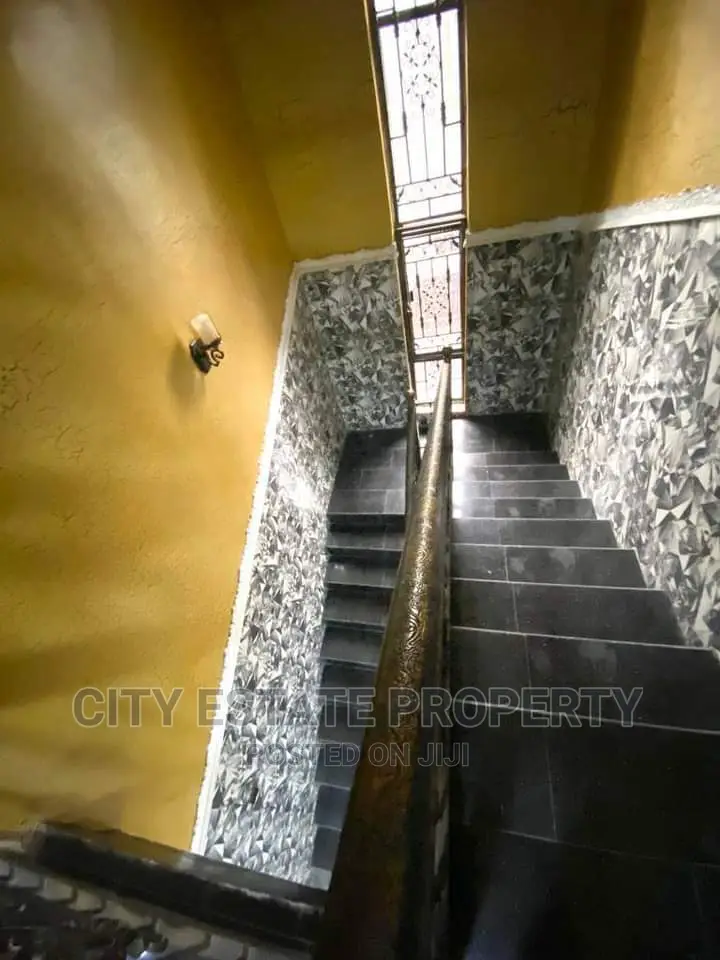 Furnished 5bdrm Duplex in City Estate, Port-Harcourt for sale