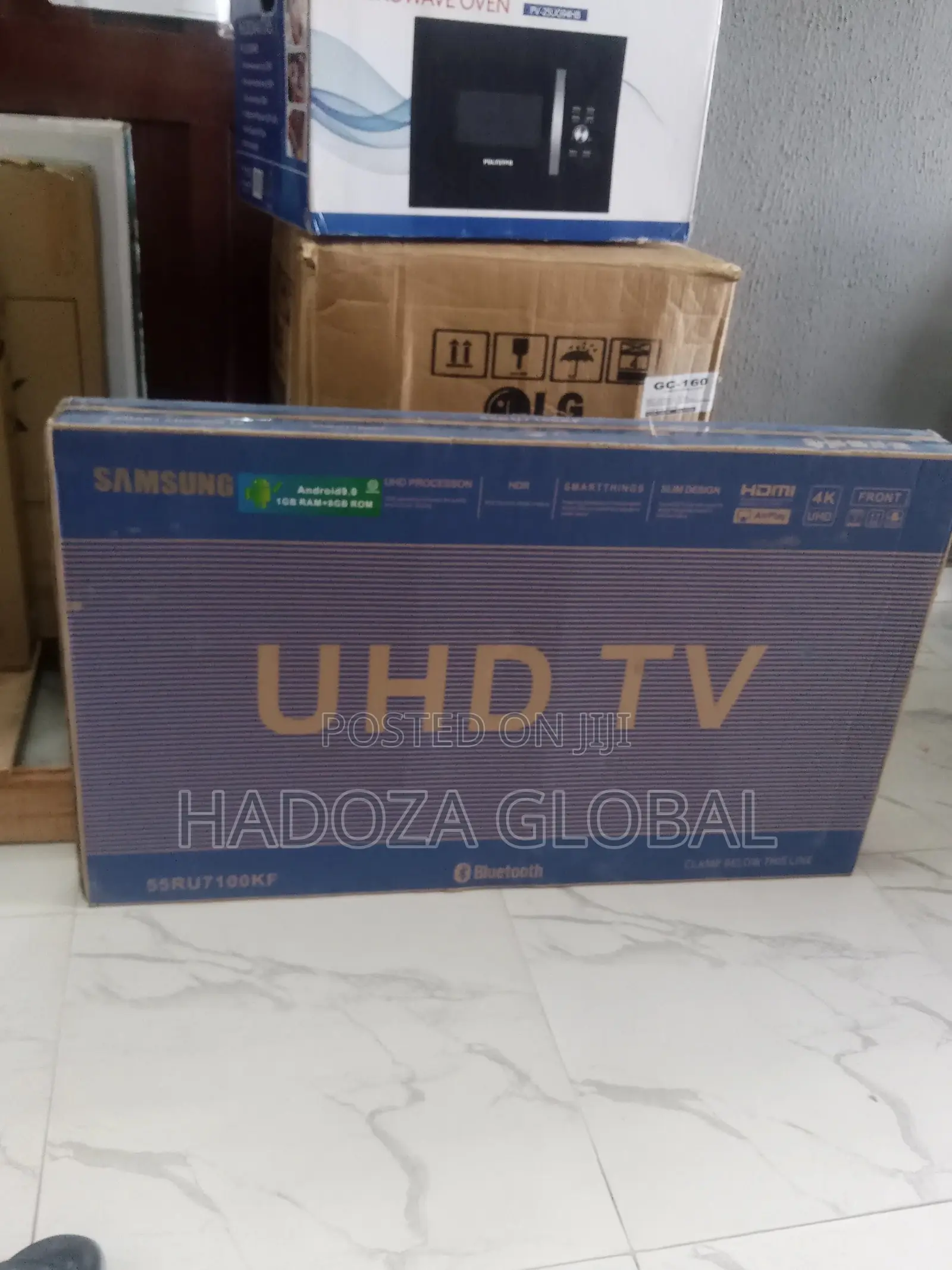 Brandnew Samsung Smart TV With 55ru7100kf