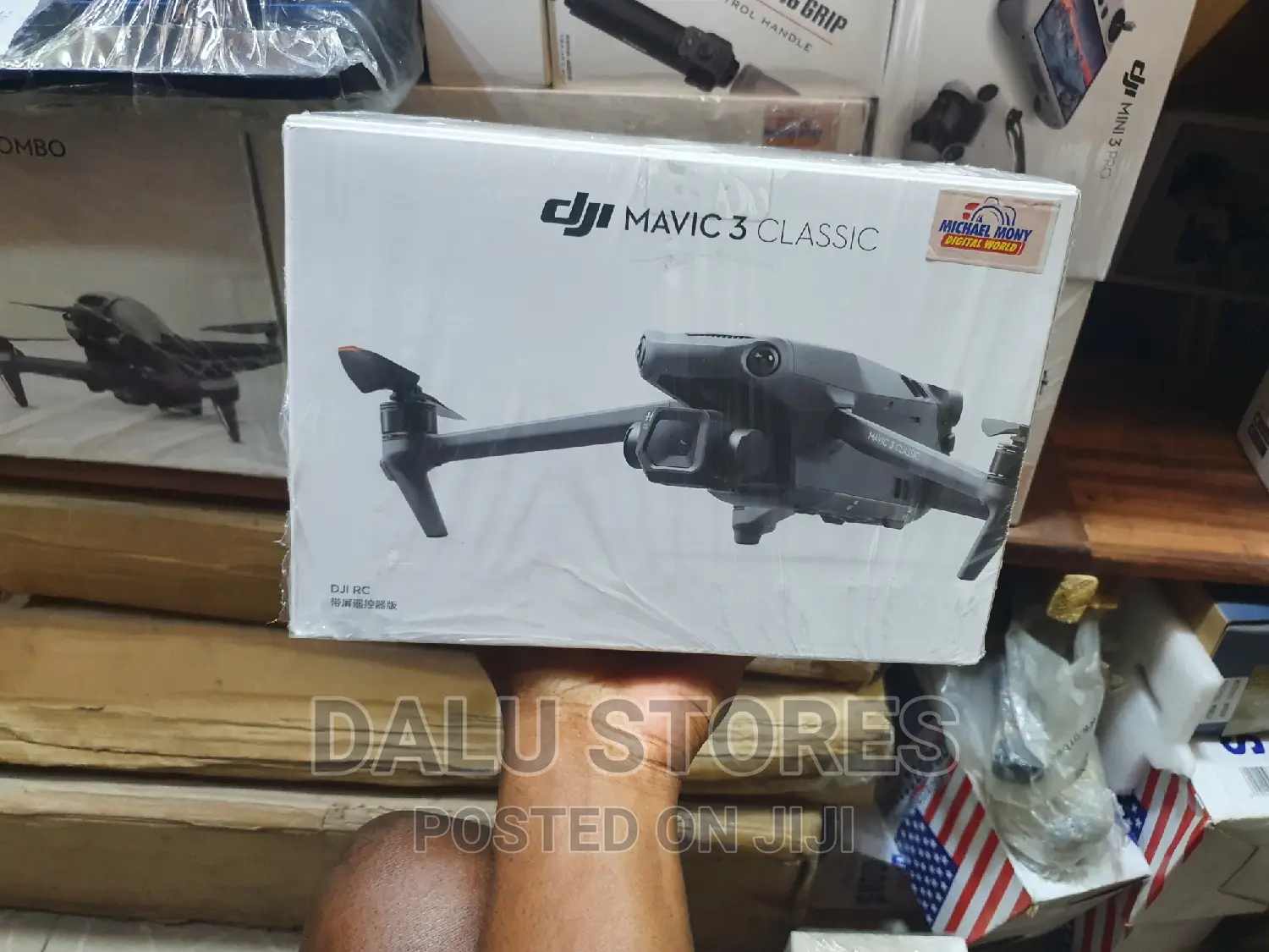 Dji Mavic 3 Classic Drone With Dji Rc Remote Controller