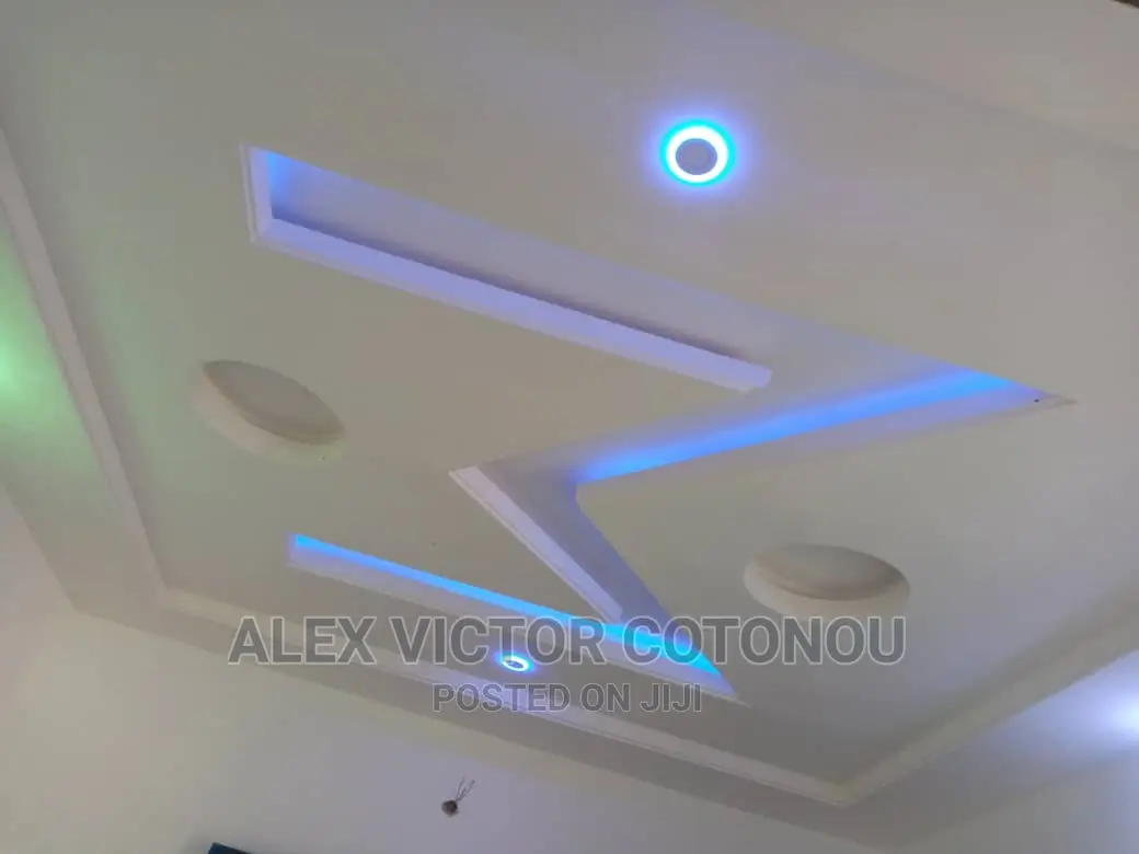 Pop Installation and Inside Decorations