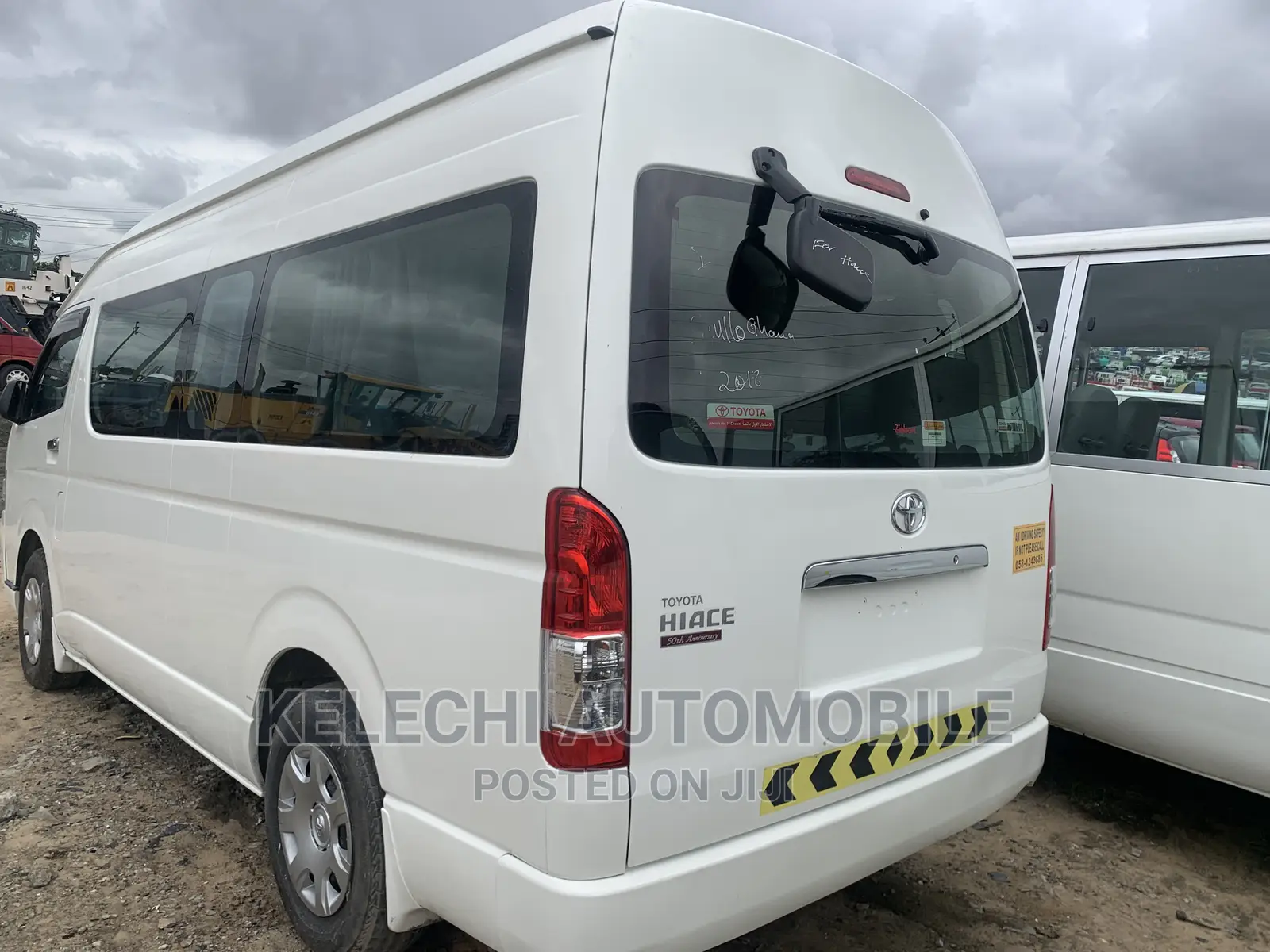 Toyota HiAce 2018 White