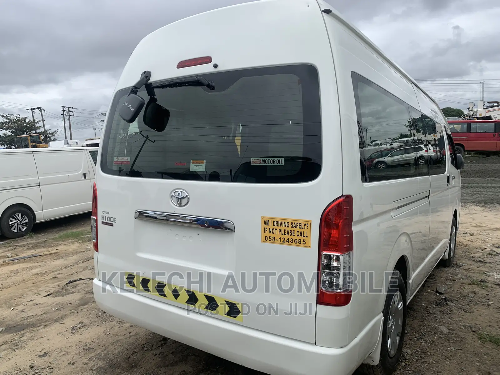 Toyota HiAce 2018 White