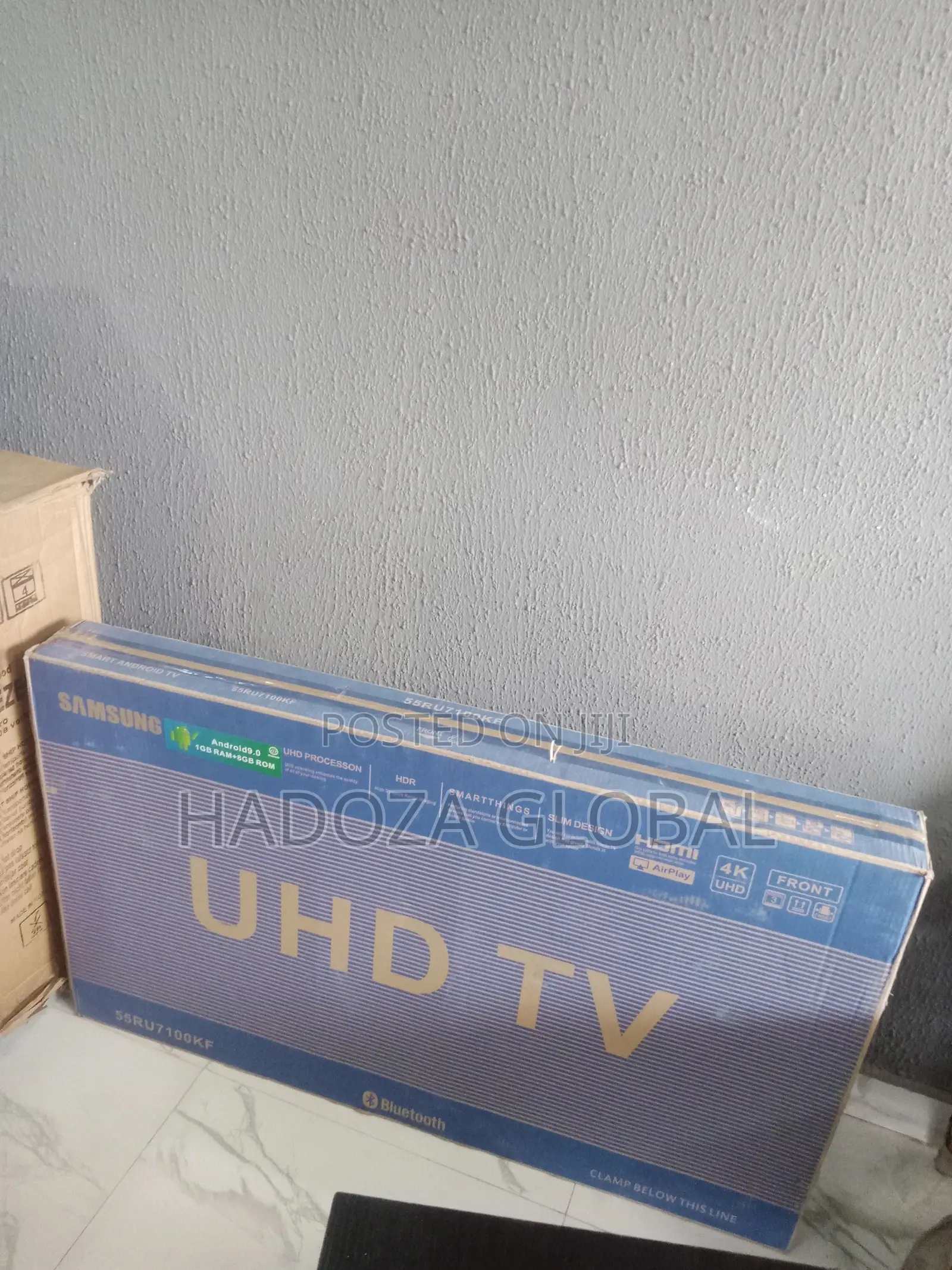 Brandnew Samsung 55inches Smart TV 55ru7100kf