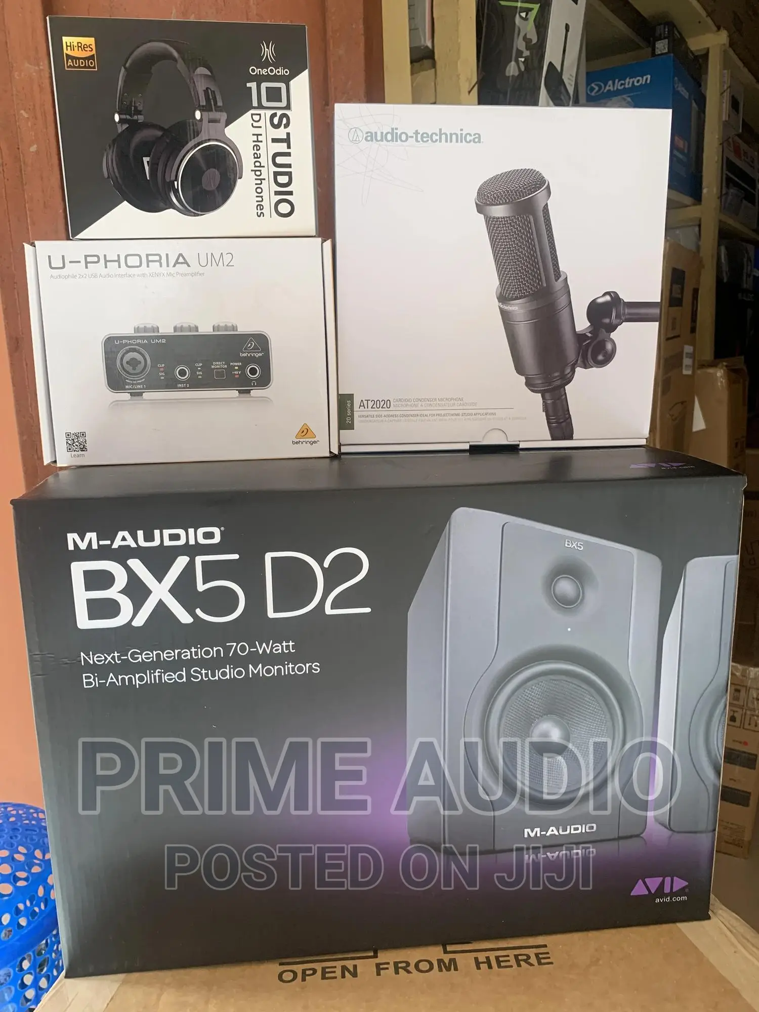 Studio Bundle Maudio Bx5 D2, AT2020, UM2 and Oneodio 10 Pack