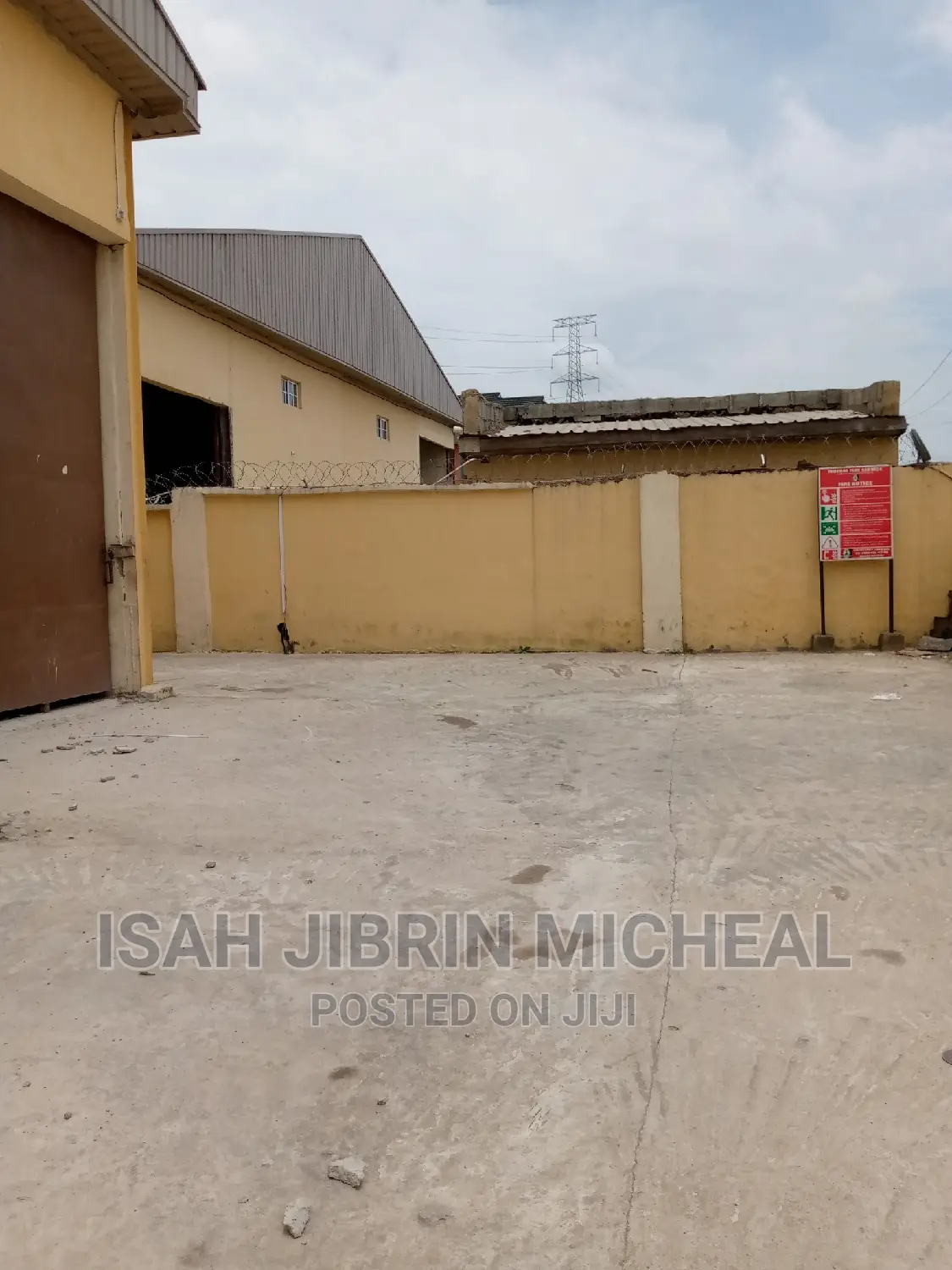 Massive Warehouse Along Kubwa Major Road for Rent