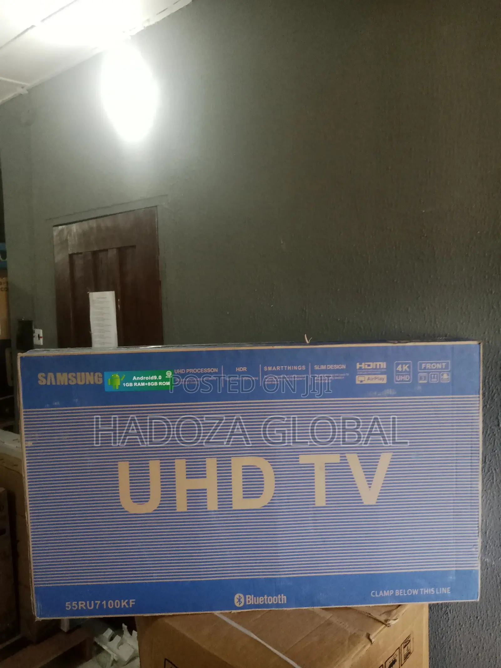 Efficient Samsung Smart TV 55"