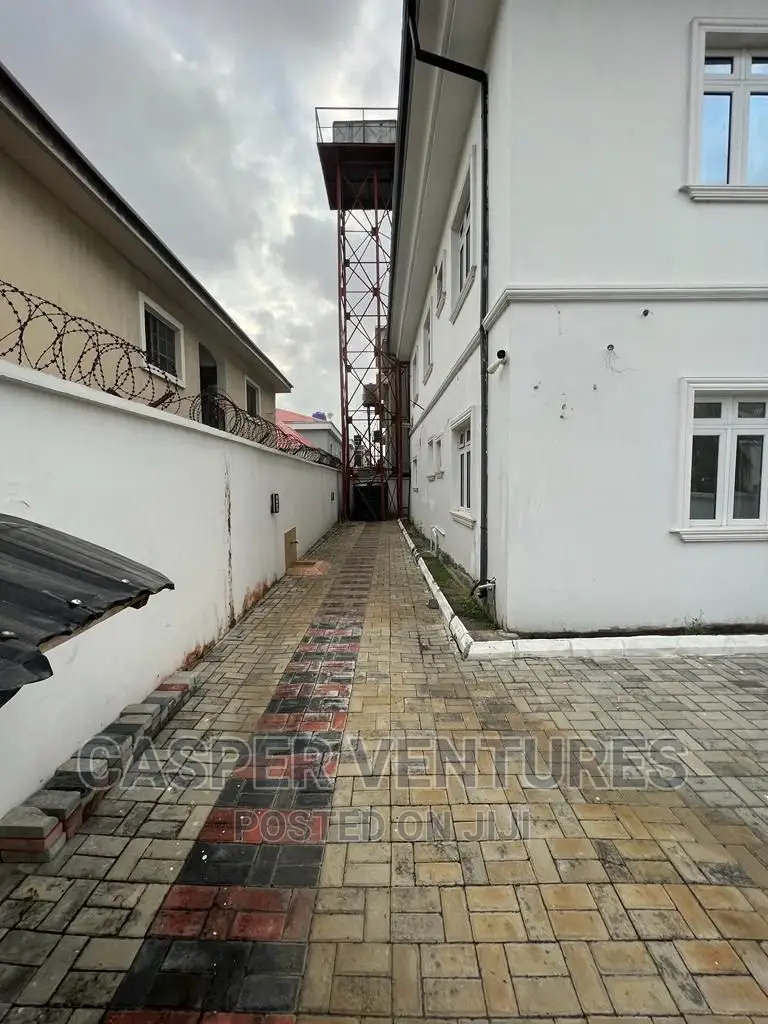 4bdrm Duplex in Chevyview, Chevron for rent