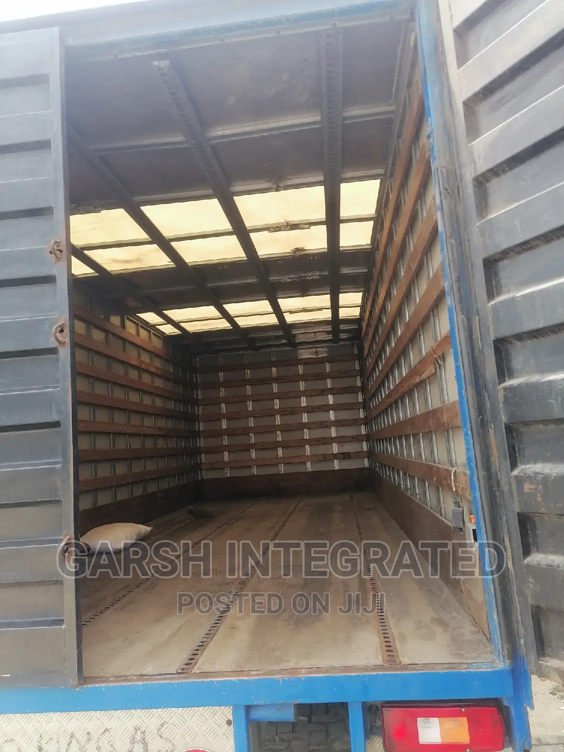 5ton Truck for Hire/Haulage