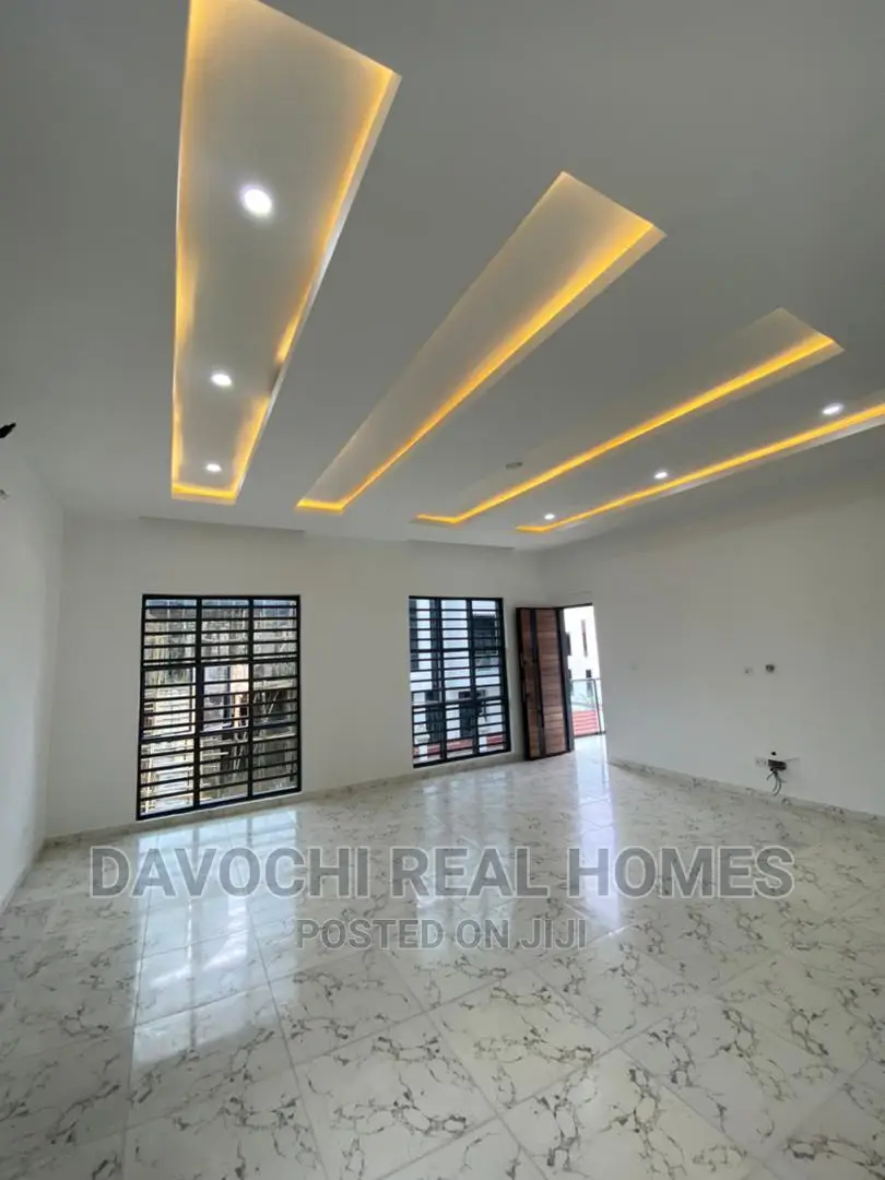 5bdrm Duplex in Ajah-Lekki for rent