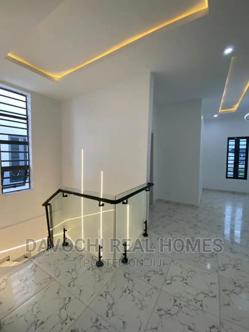 5bdrm Duplex in Ajah-Lekki for rent
