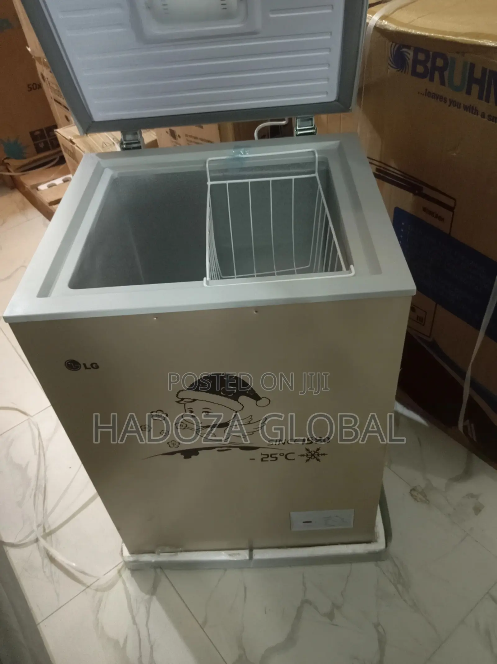 Gc-160 LG Chest Freezer (Original) at 100L