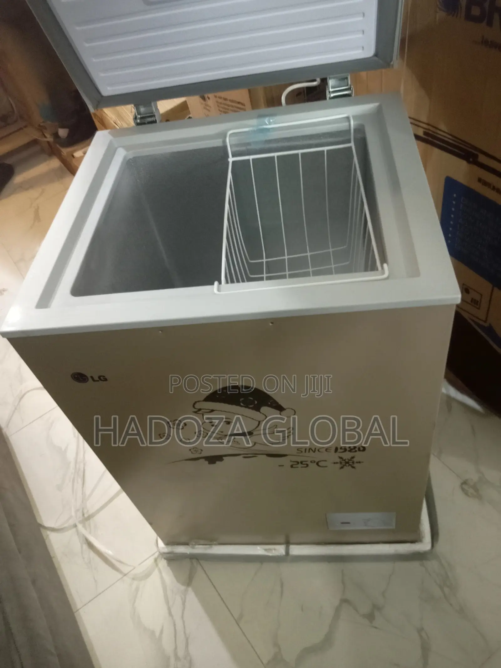Gc-160 LG Cjest Freezer(User Friendly) at 100L