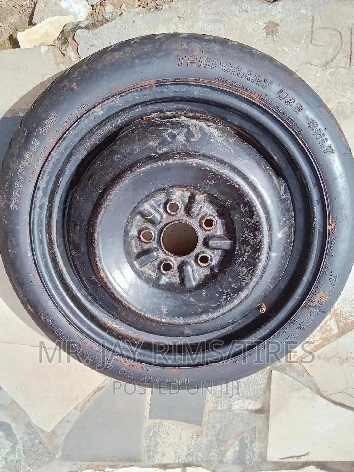 Available Spare Tire in Different Sizes