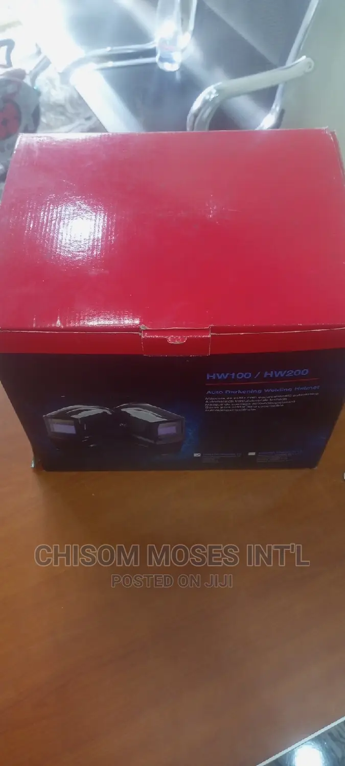 Auto Darkening Welding Helmet ( High Quality) Honeywell