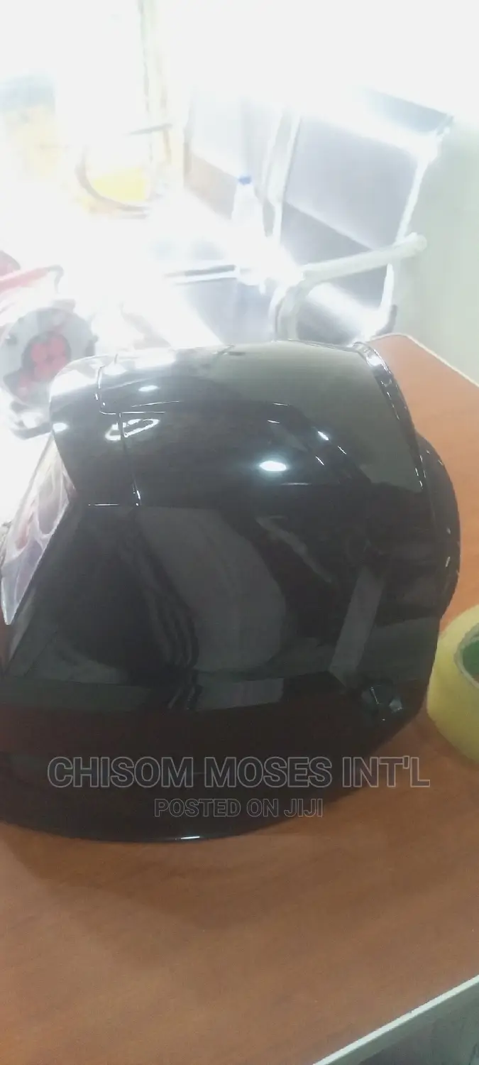 Auto Darkening Welding Helmet ( High Quality) Honeywell