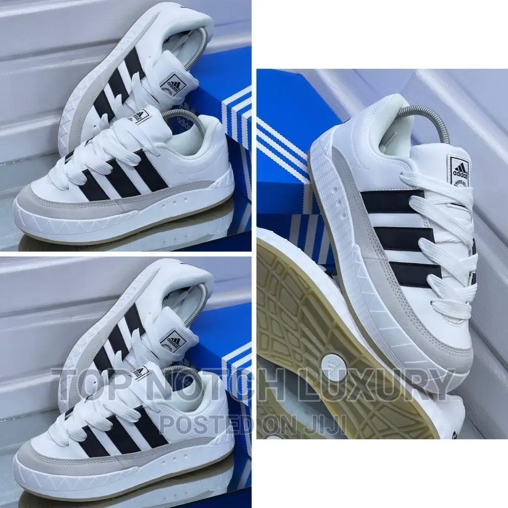 *Adidas R Team Court White/Black Strips