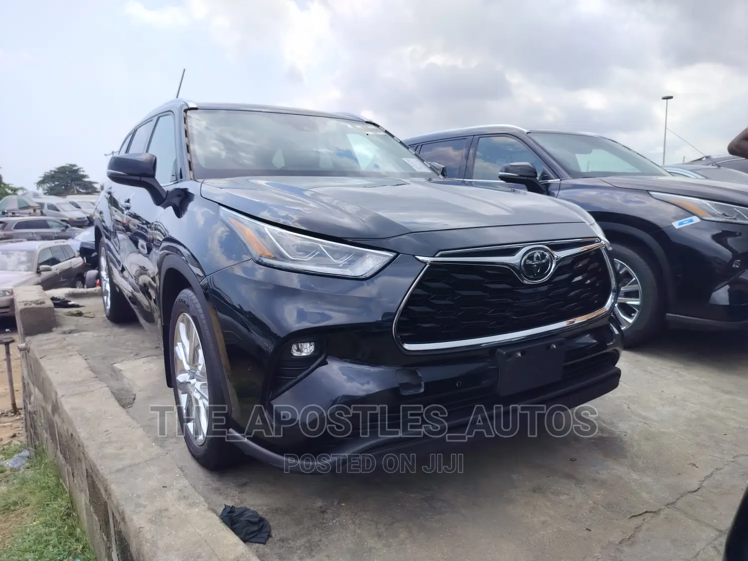 Toyota Highlander Platinum 2022 Black