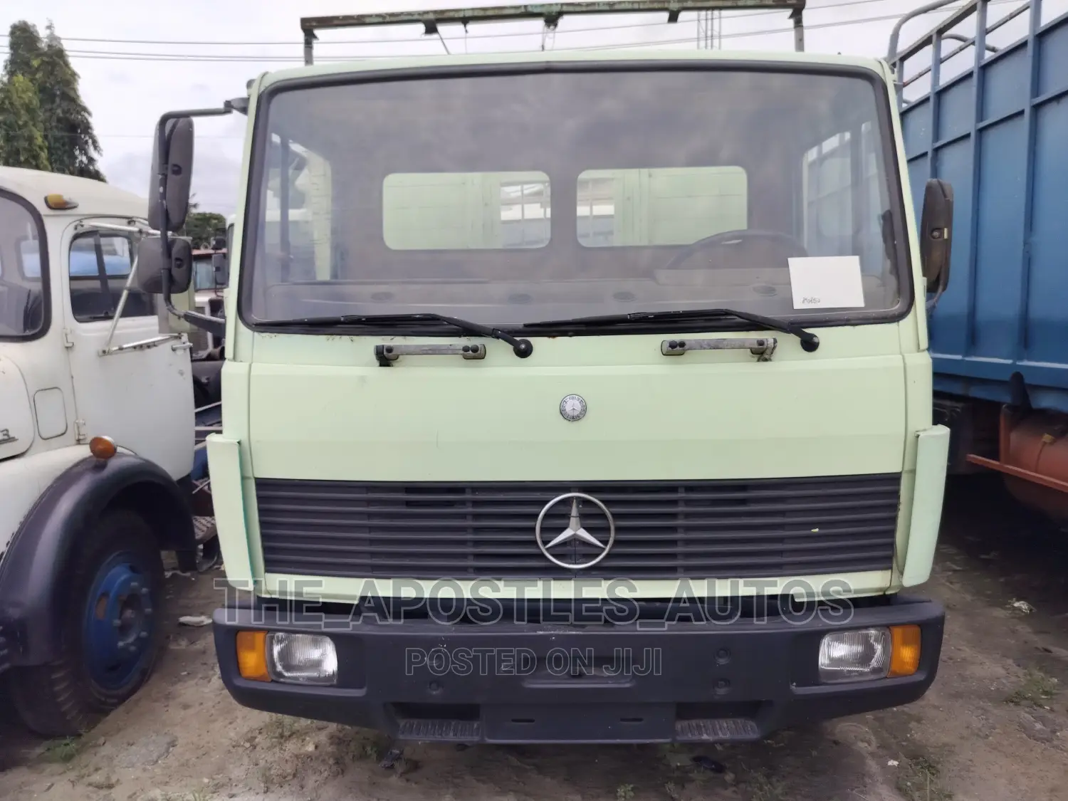 Mercedes Benz Truck Pickup 814