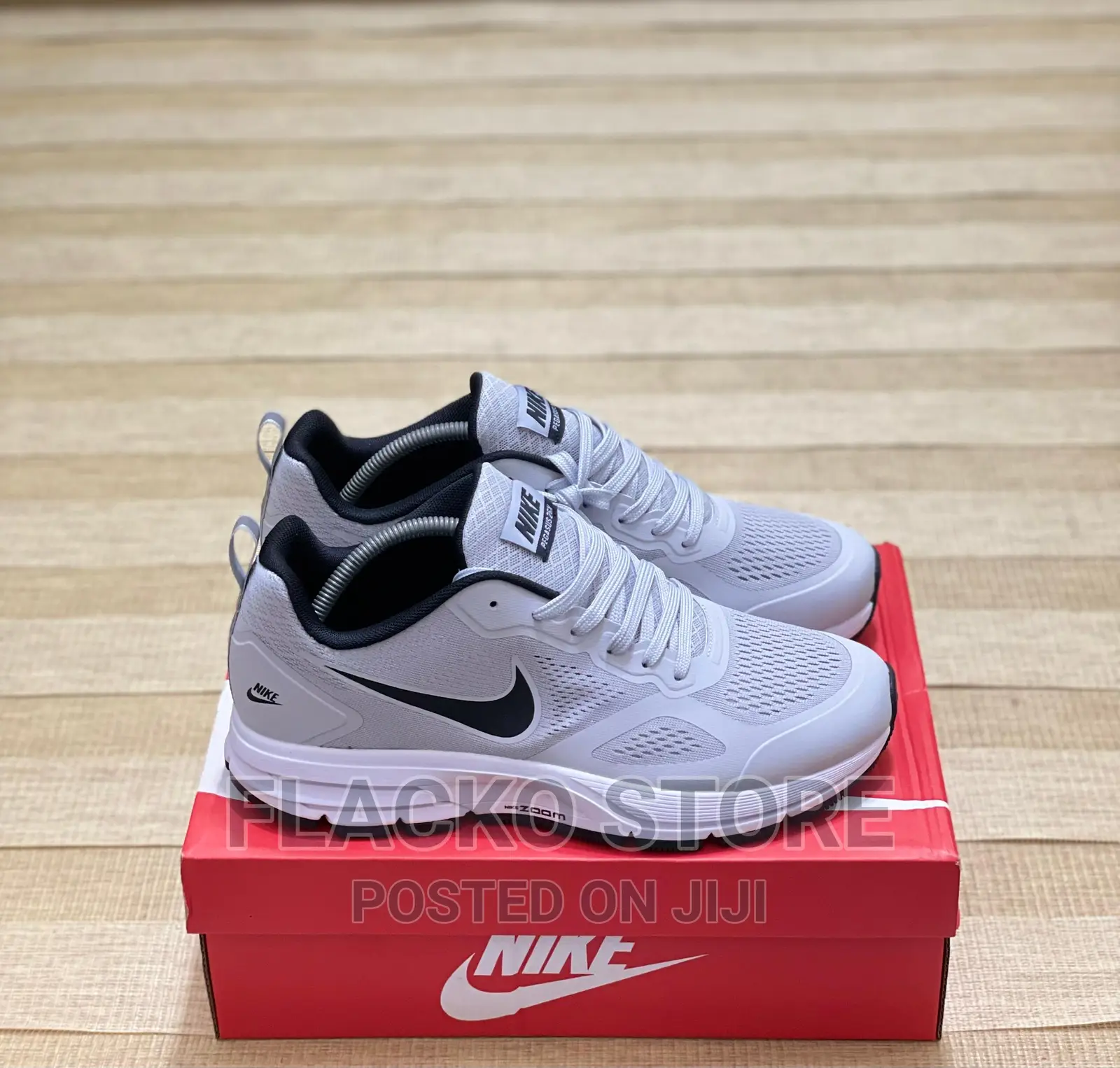 Original Nike Zoom Pegasus 26x Light Grey Sneakers