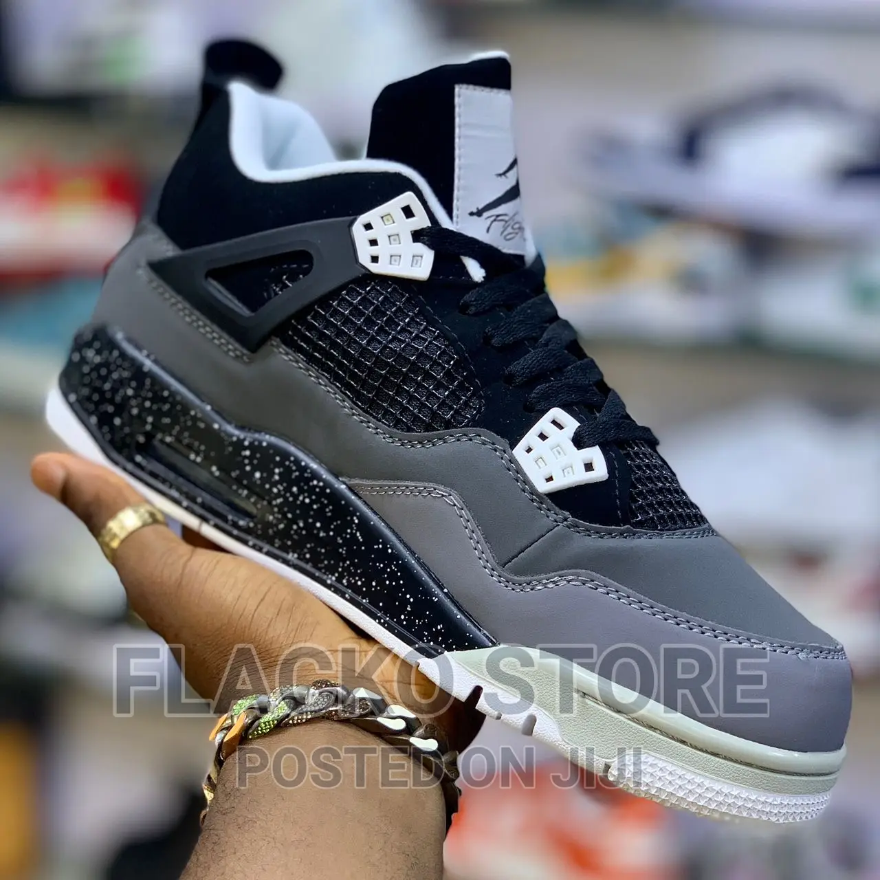 Original Air Jordan 4 Retro Fear Sneakers