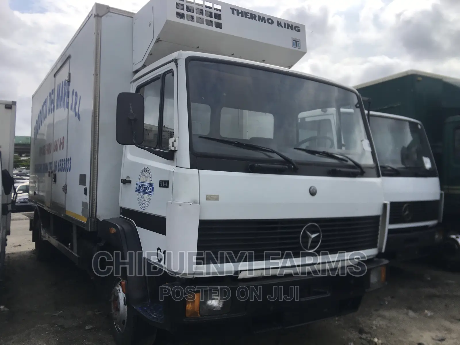 Mecedeces 914 Cooling Van 8-Tons