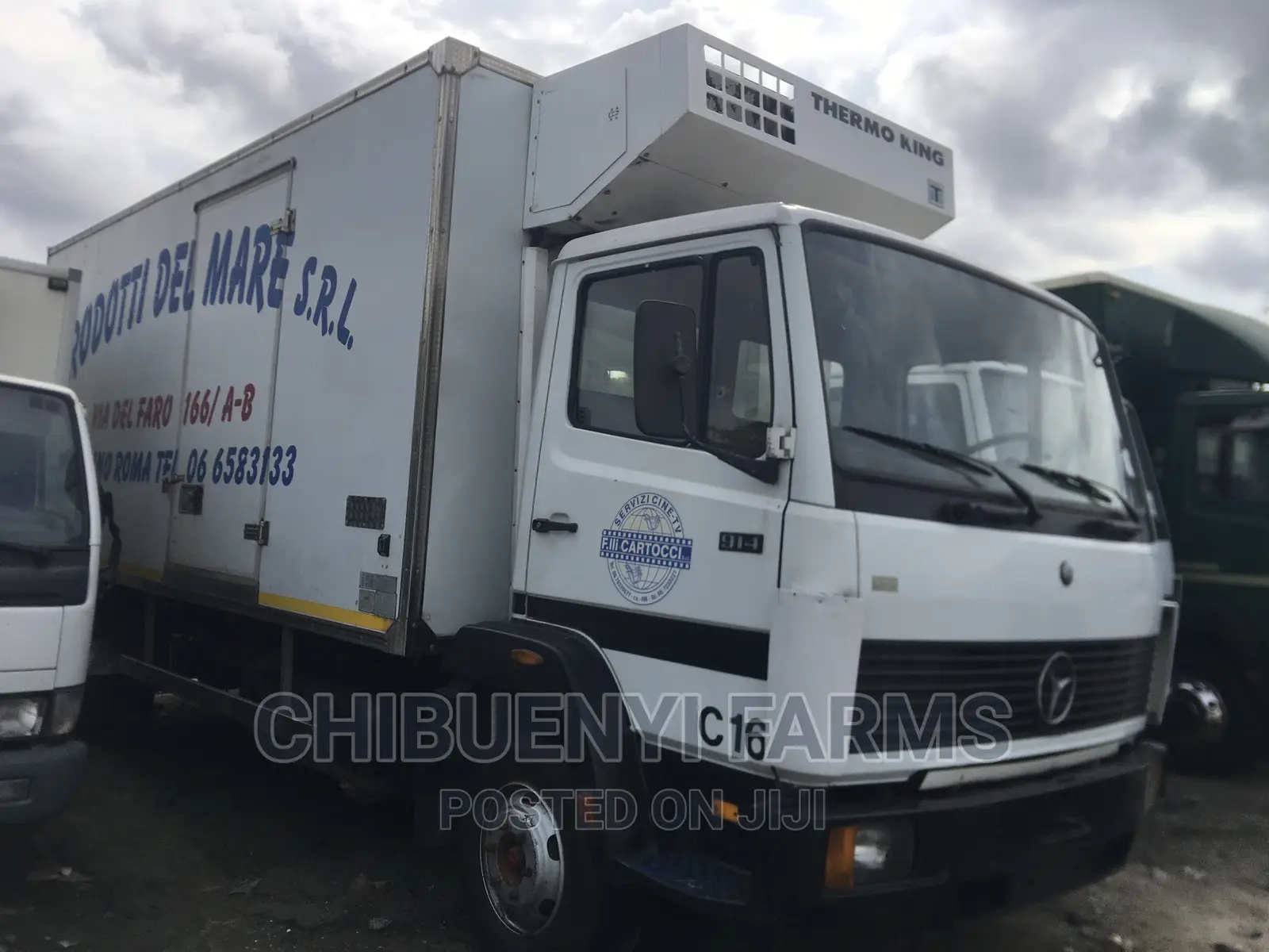 Mecedeces 914 Cooling Van 8-Tons