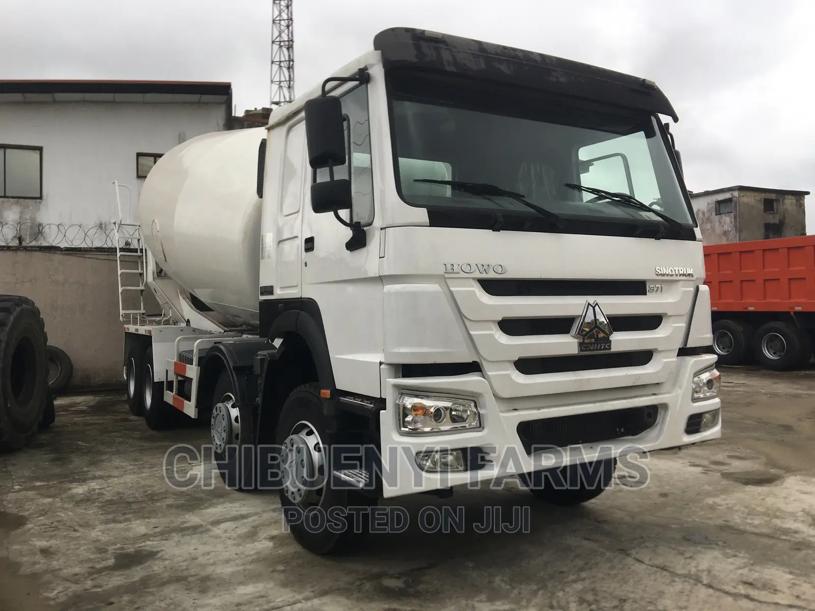 HOWO 317 Concrete Mixer Truck, 12 Tyres