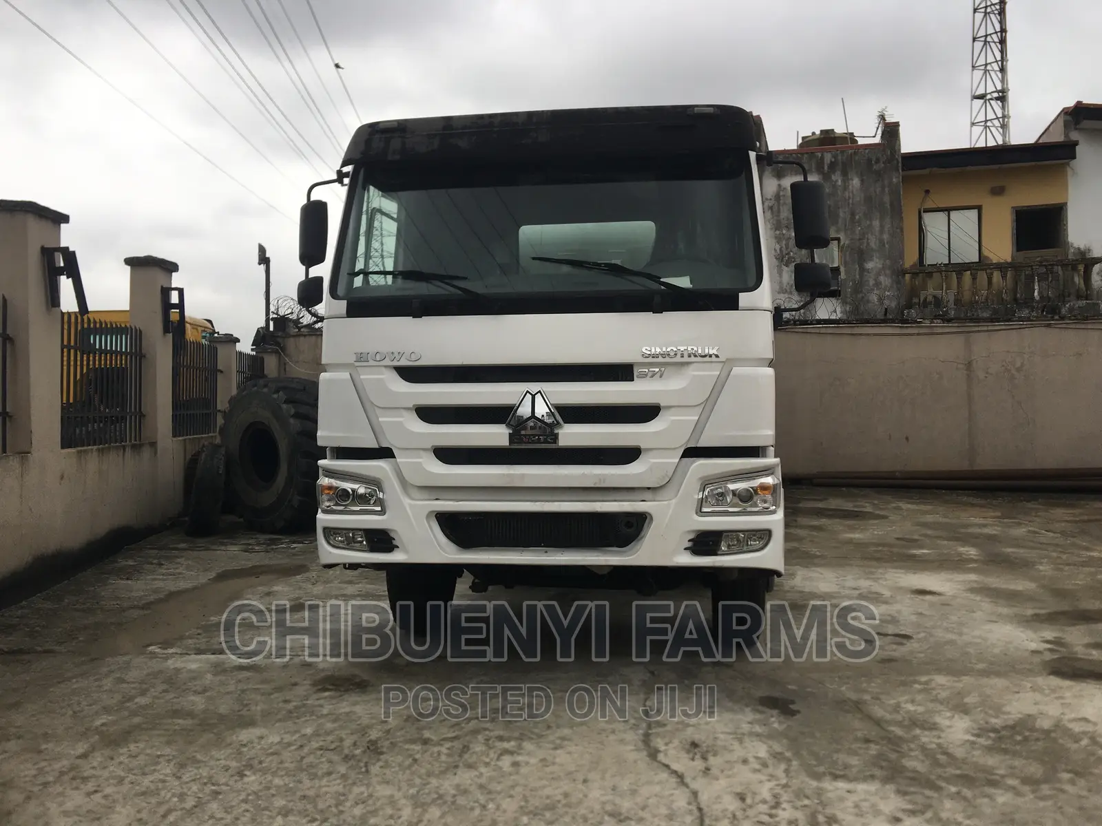 HOWO 317 Concrete Mixer Truck, 12 Tyres