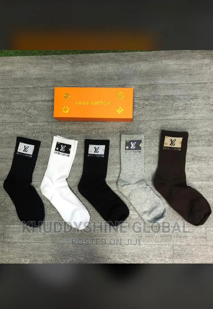 Available Designs And Colors In Designer Socks