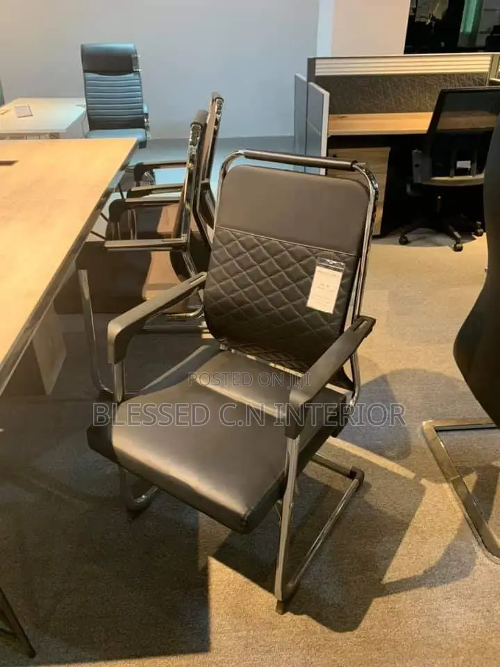 Classic Higher Quality Visitors Chair
