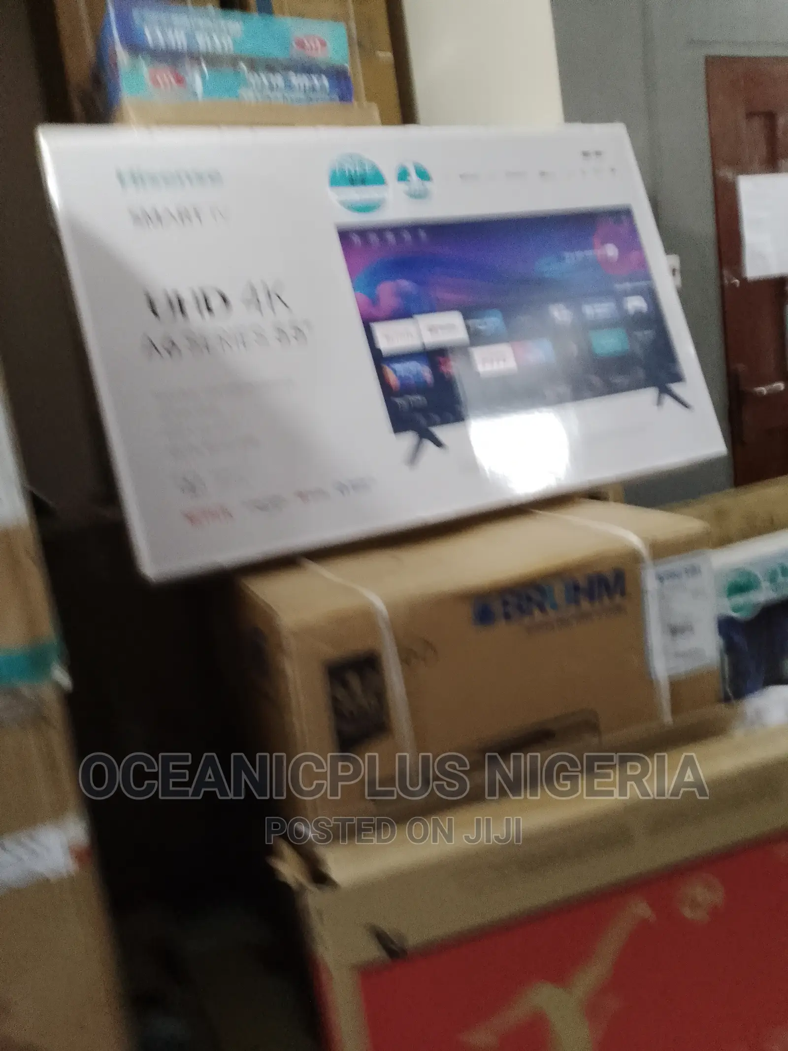 Great Quality Hisense 55 Inches Smart Frameless TV