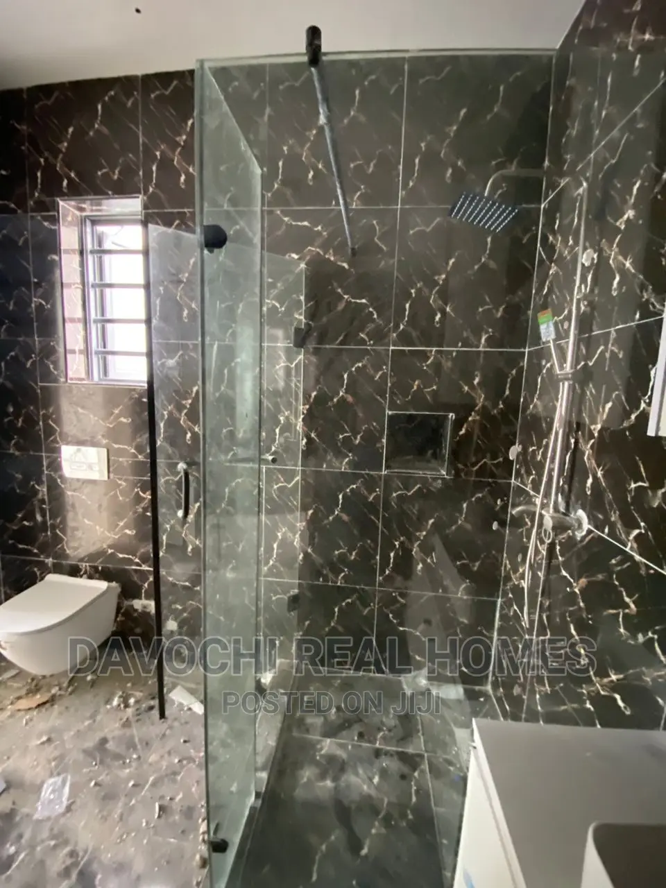 4bdrm Duplex in Chevron Second Toll, Lekki for sale