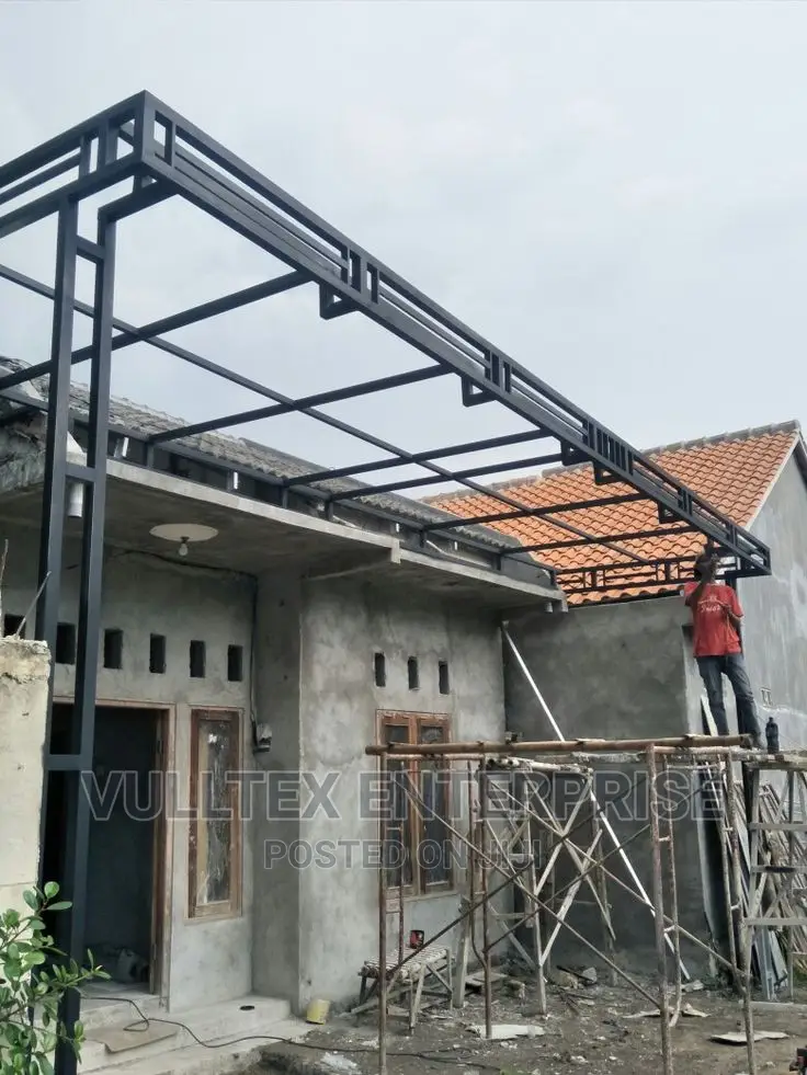 Pergola With Aluminum Roof