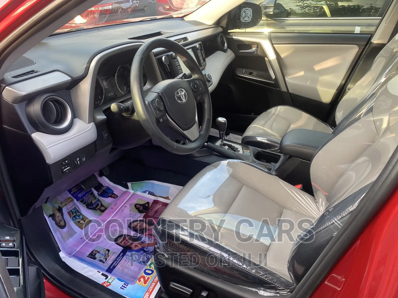 Toyota RAV4 2017 Red