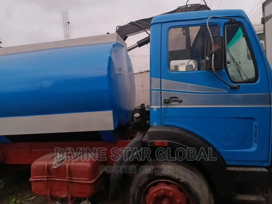 Water Tanker Truck
