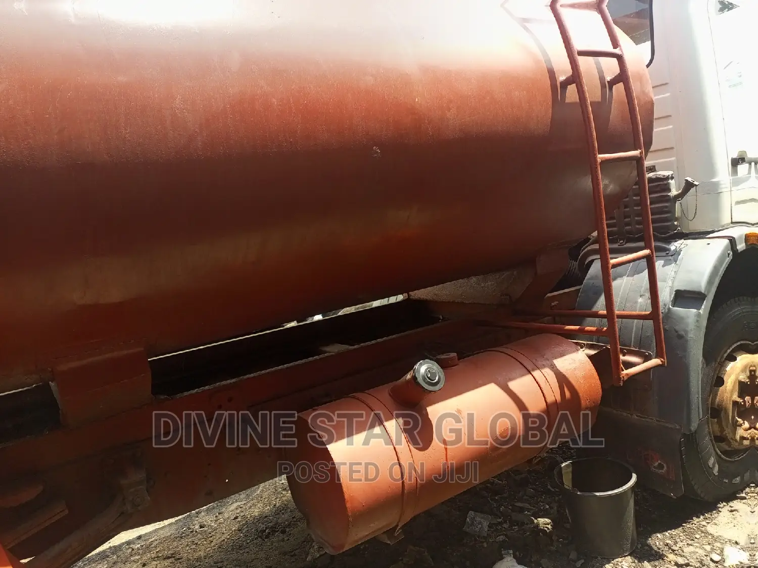 Water Tanker Truck