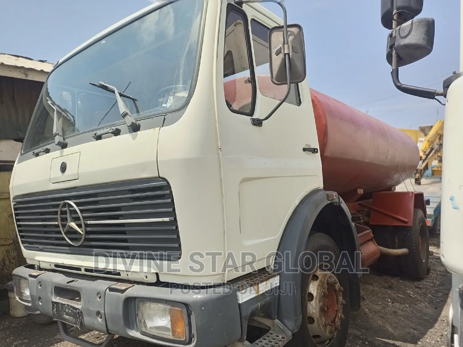 Water Tanker Truck