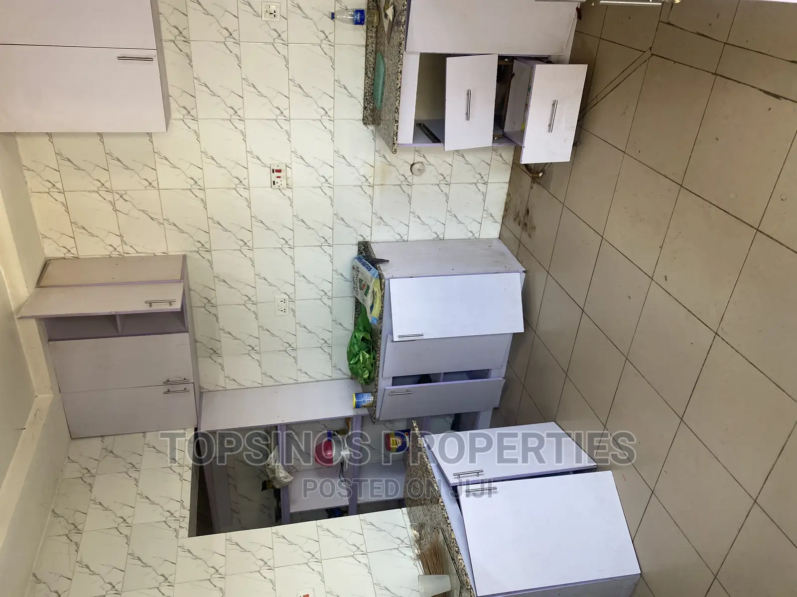 2bdrm Block of Flats in Dawaki for rent