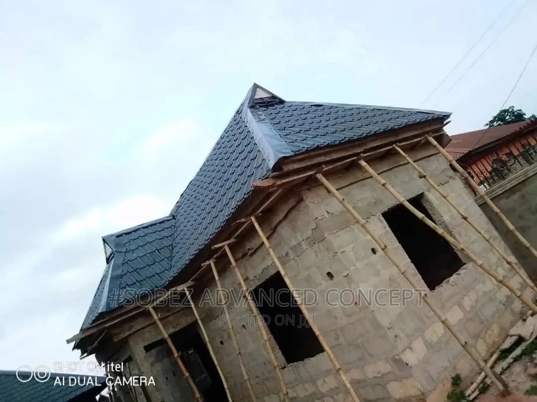 Shopping Mall Roofing