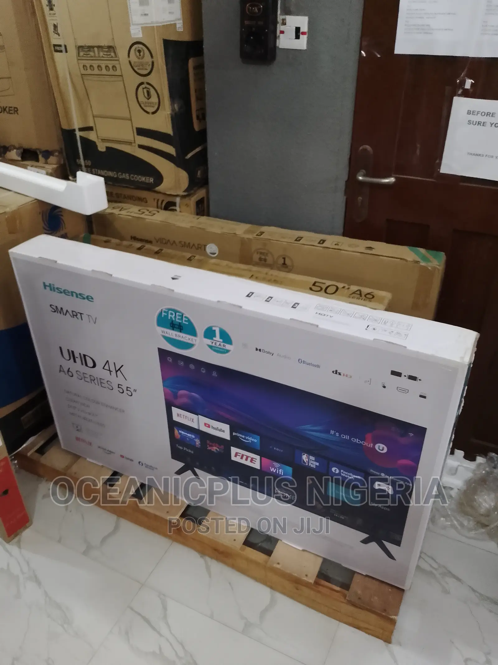 Classic Hiswense 55 Inches Smart Frameless TV