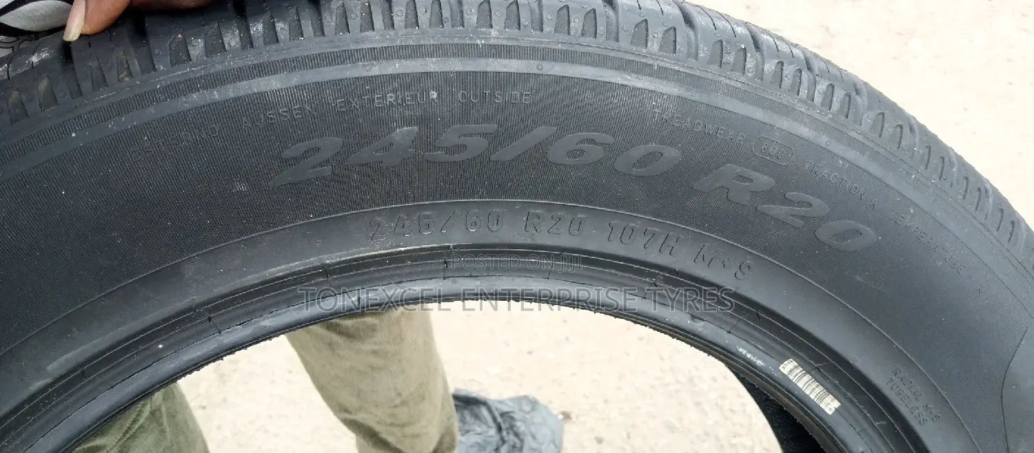Pirelli  Scorpion 245/60/20
