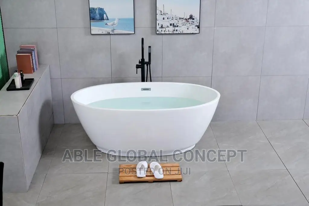 Unique Luxury White And Black Freestanding Acrylic Bathtub