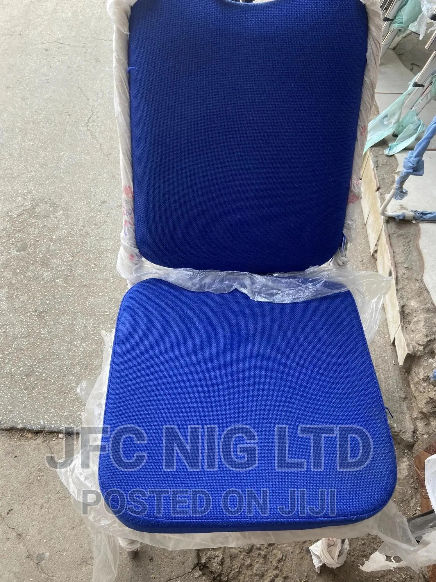 Original Futura Banquet Chair