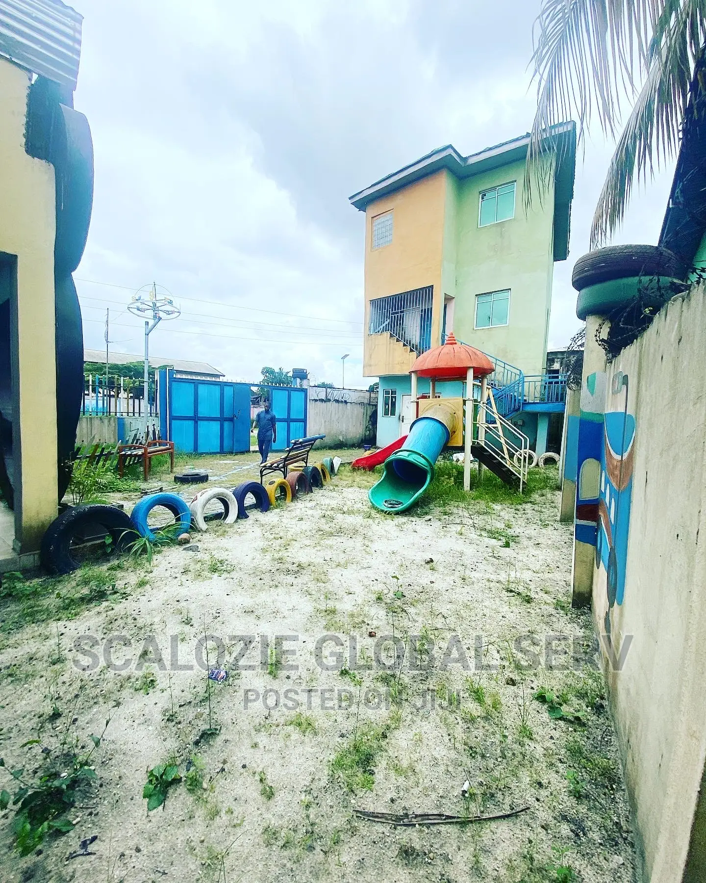 Modern Crèche, Nursery, Primary Secondary School on 2 Plot